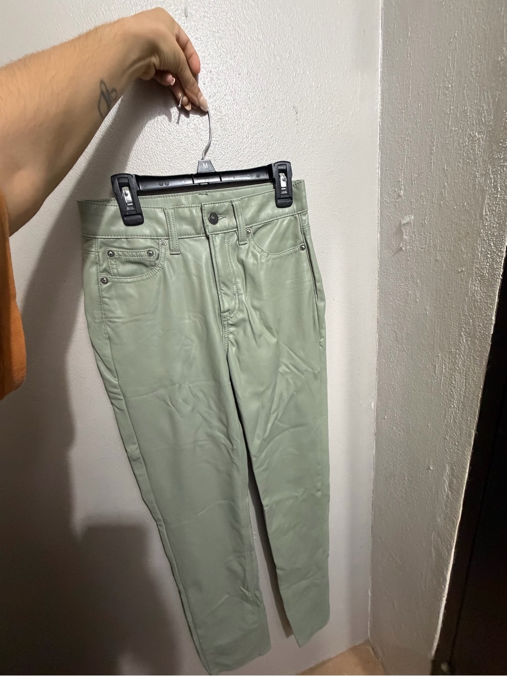 American Eagle Outfitters Straight-Leg Jeans in Sage Green